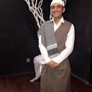 Meet your Posher, Om